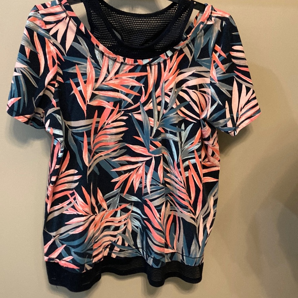 Catherines Pink and Black Graphic Short Sleeve T-Shirt